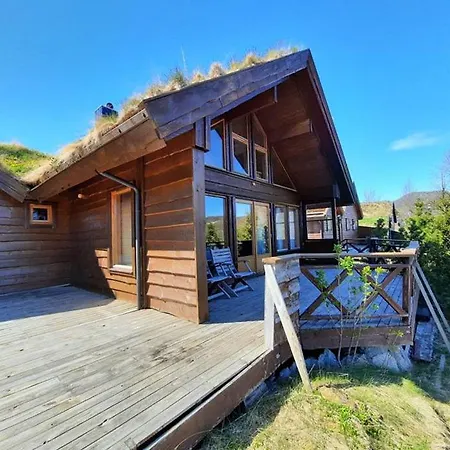 Holiday home Myraleited 3 Tjorhom